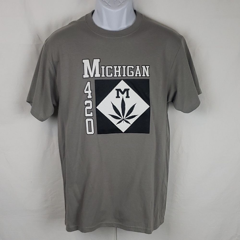 Michigan 420 Road Sign Men's Medium Grey T-Shirt